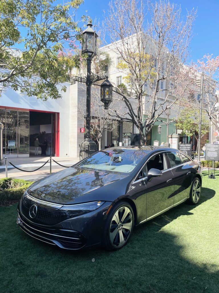10 Reasons Why Women Like The Mercedes-Benz EQS Sedan